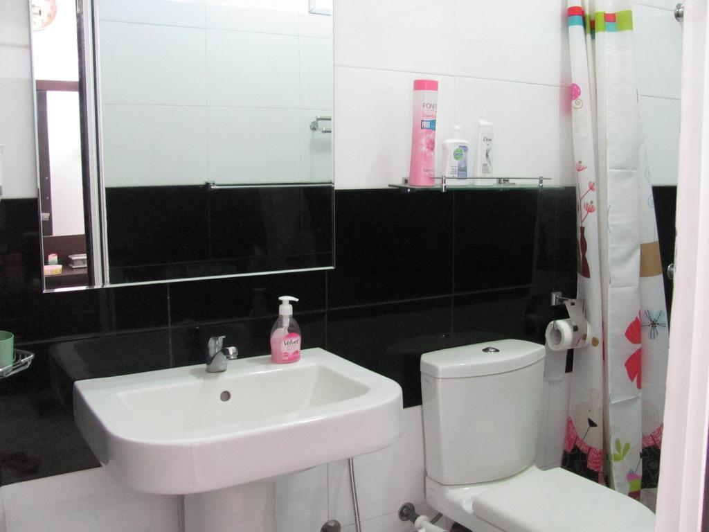 White House Apartman Wattala Szoba fotó